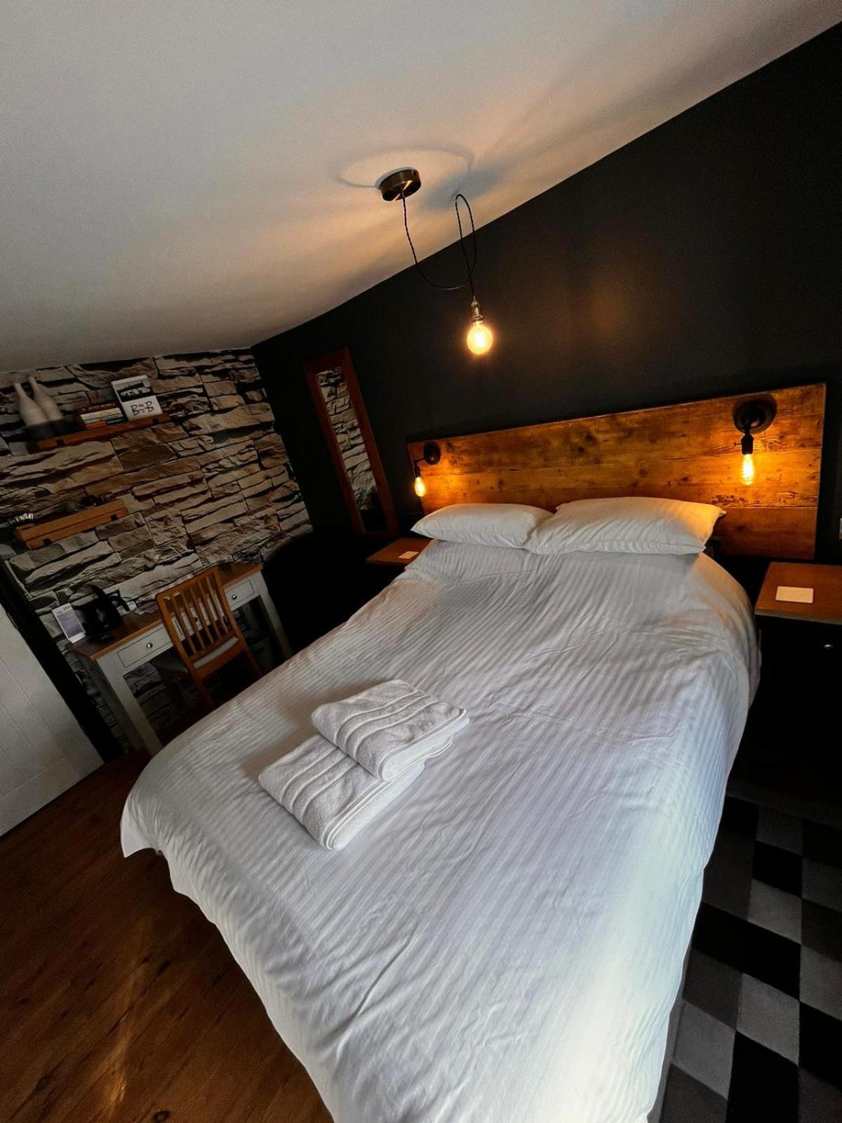 Bed and Breakfast Old Manor House Axbridge Exteriér fotografie
